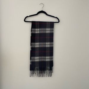 London Fog scarf